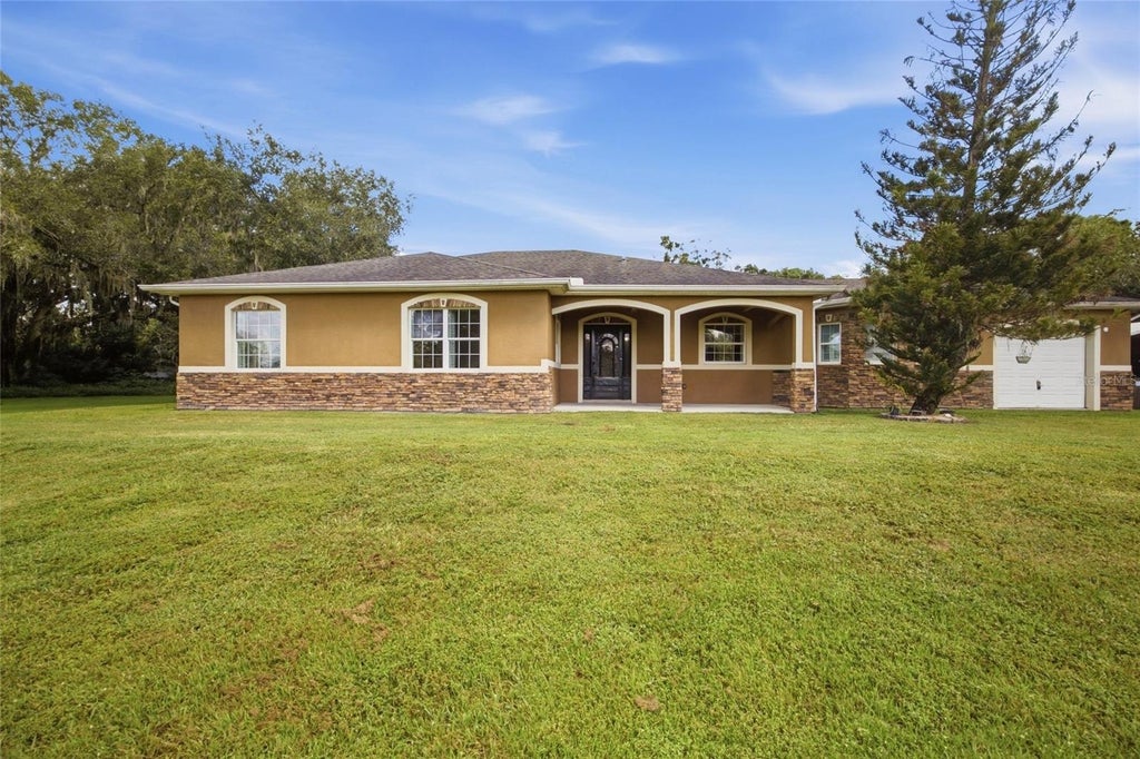 Photo of 1208 W Baker Street, Plant City, FL 33563 (MLS # TB8548262)