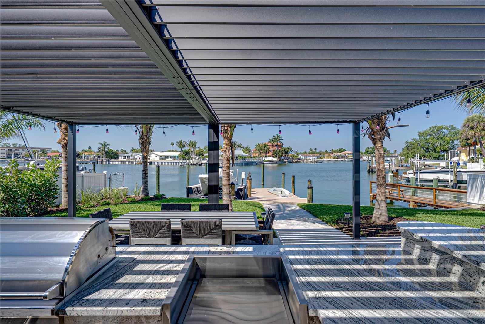 BROADWATER - Residential