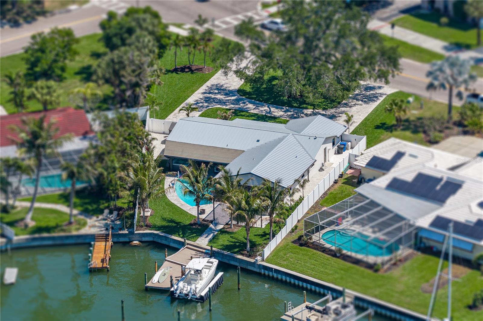 BROADWATER - Residential