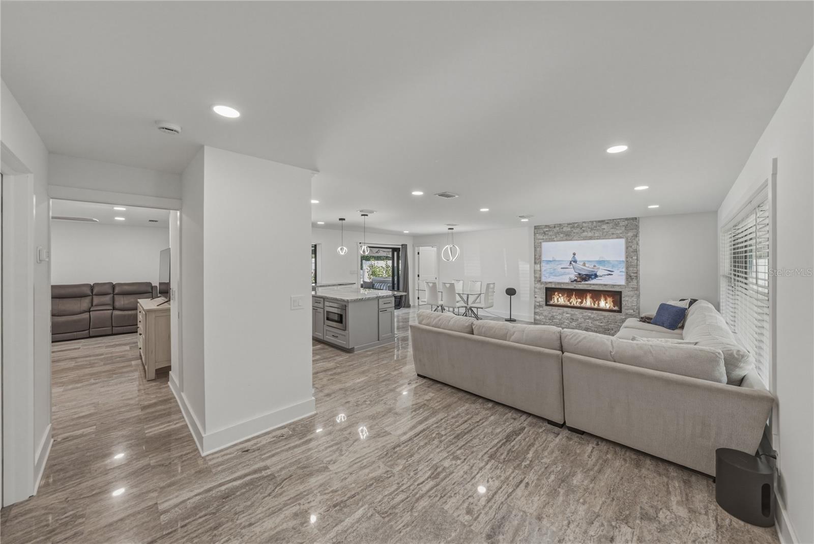 4201 37TH STREET S
