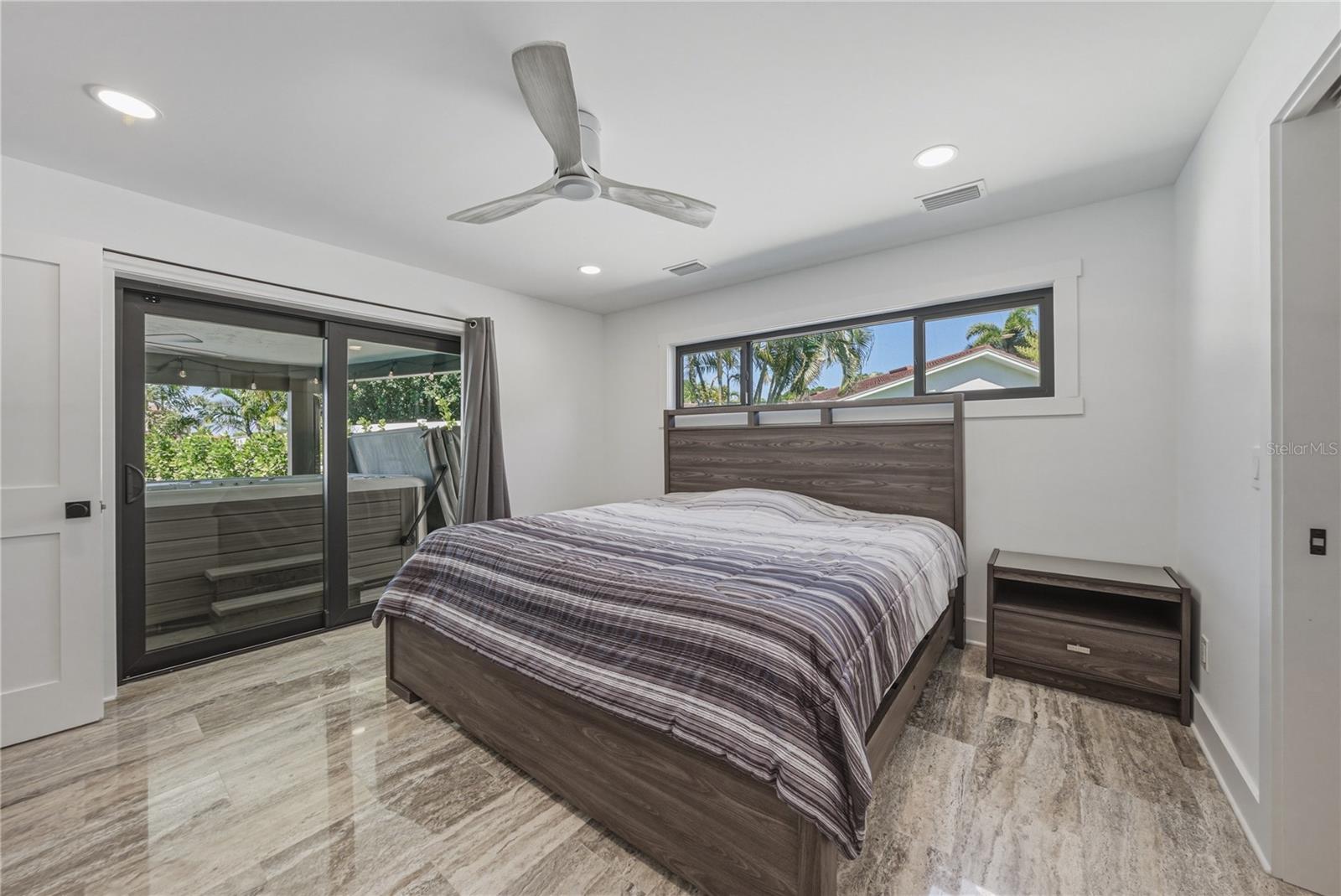 BROADWATER - Residential