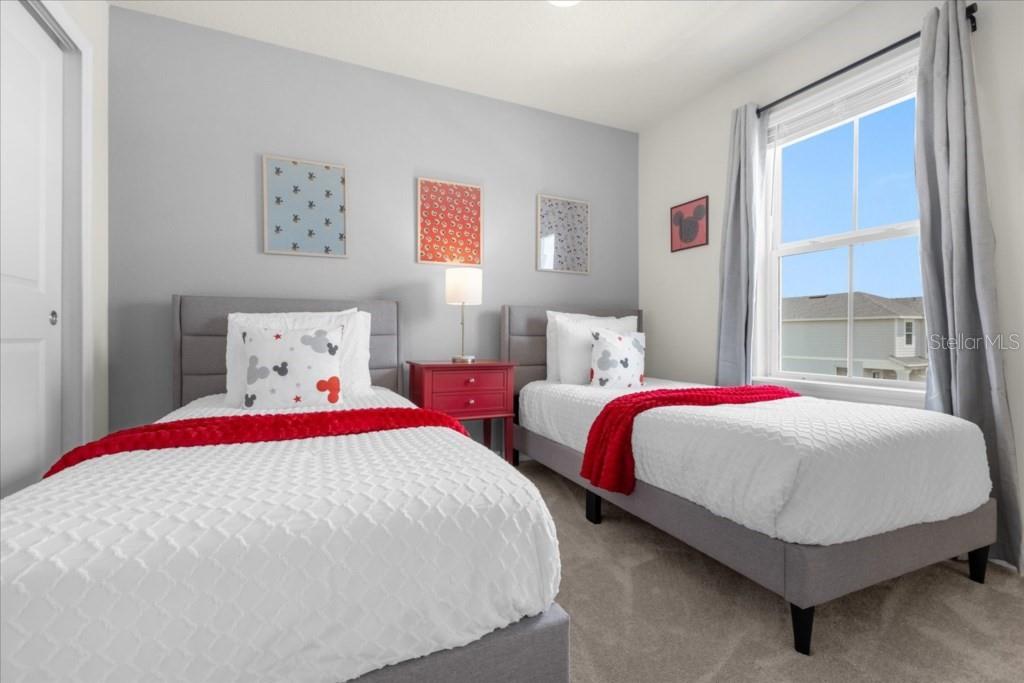 WINDSOR CAY - Residential