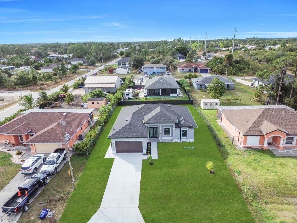 LEHIGH ACRES - Residential