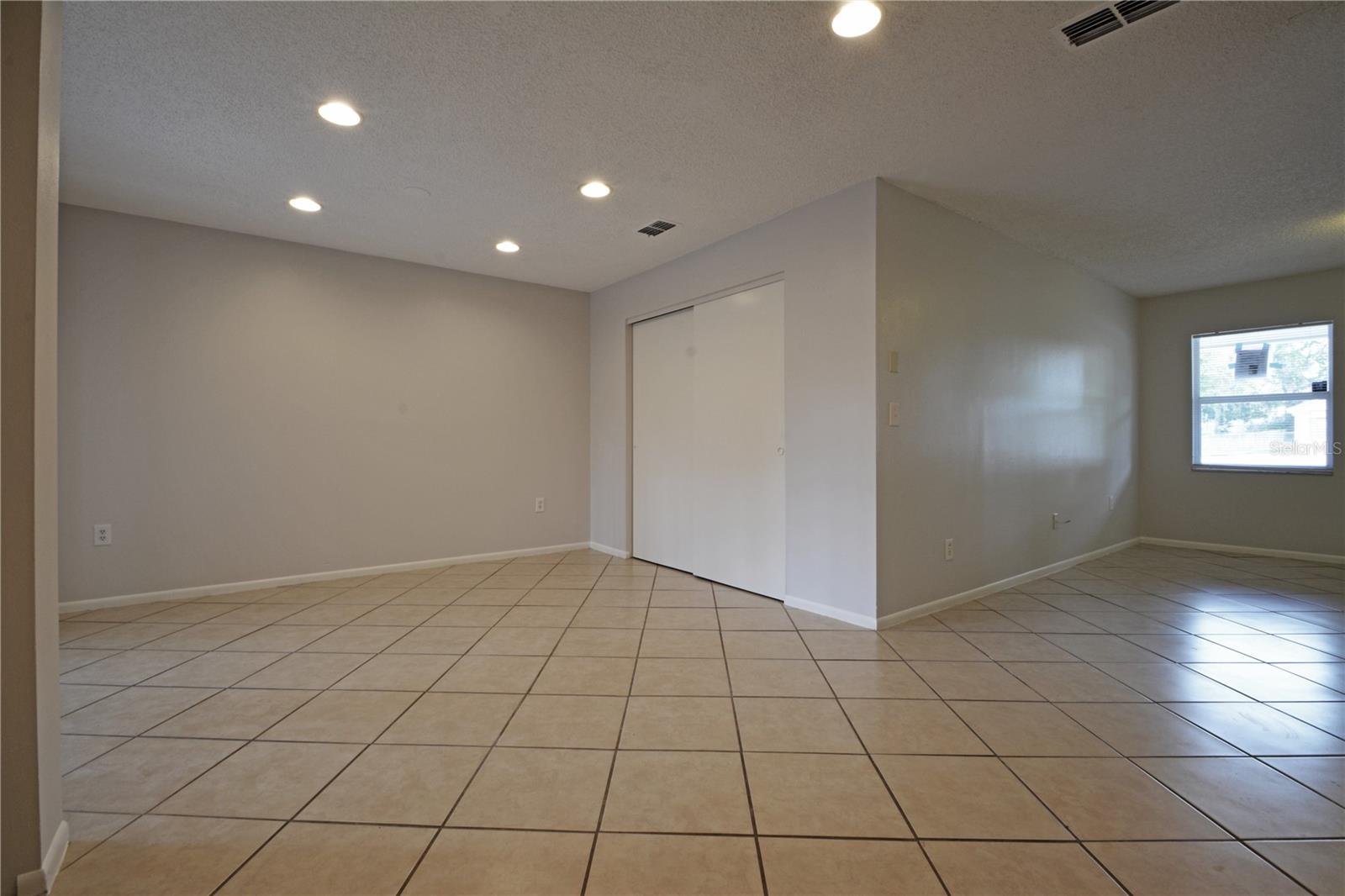 FAIRMOUNT PARK - Residential