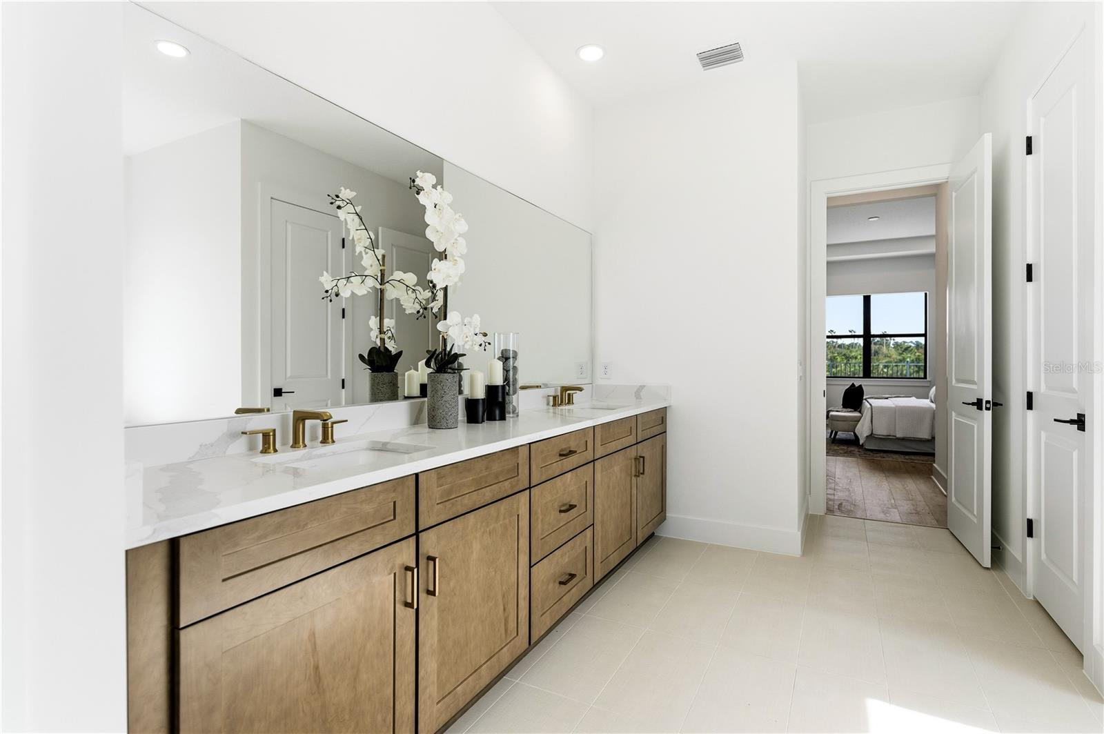 OAKBEND AT WELLEN PARK - Residential