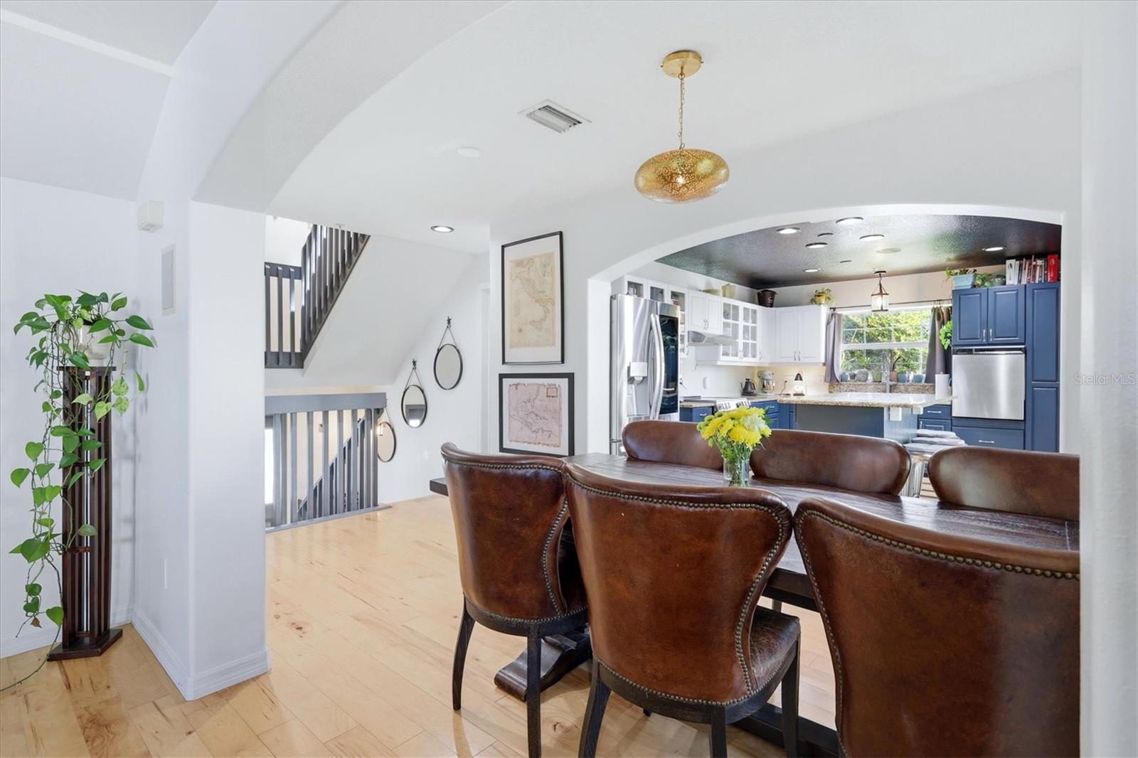 HAWKS HARBOR - Residential
