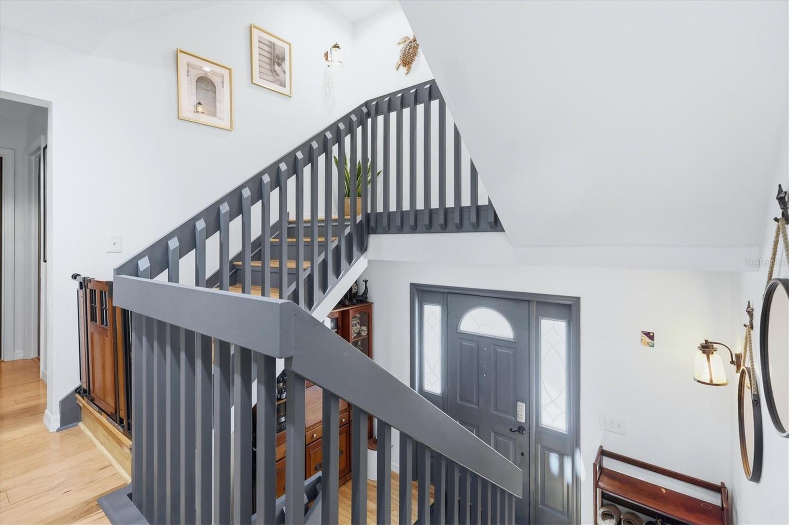 HAWKS HARBOR - Residential