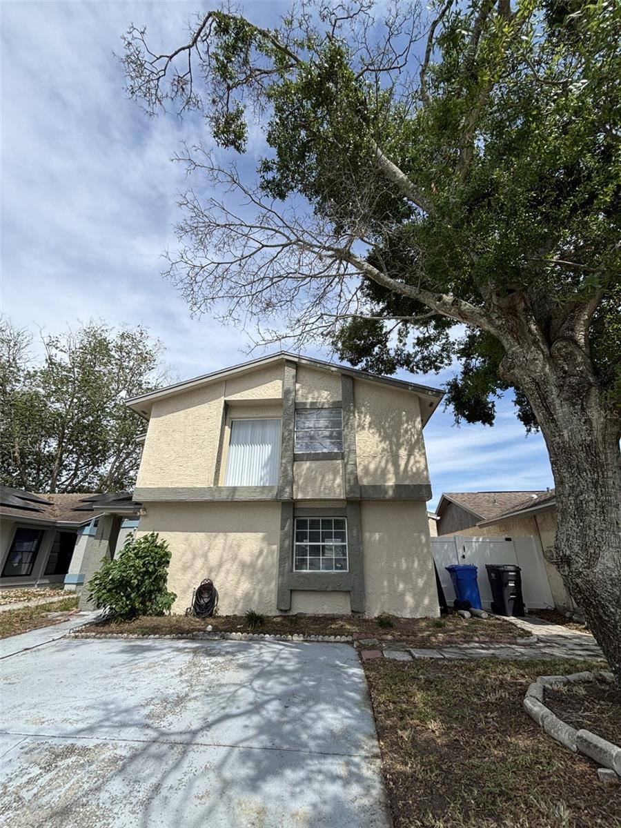 PARKWOOD VILLAGE - Residential Lease