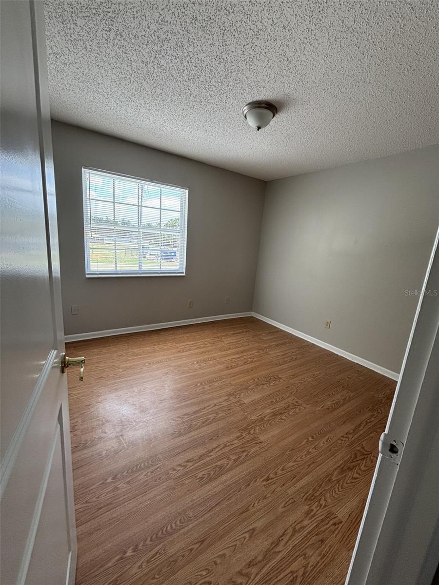 PARKWOOD VILLAGE - Residential Lease