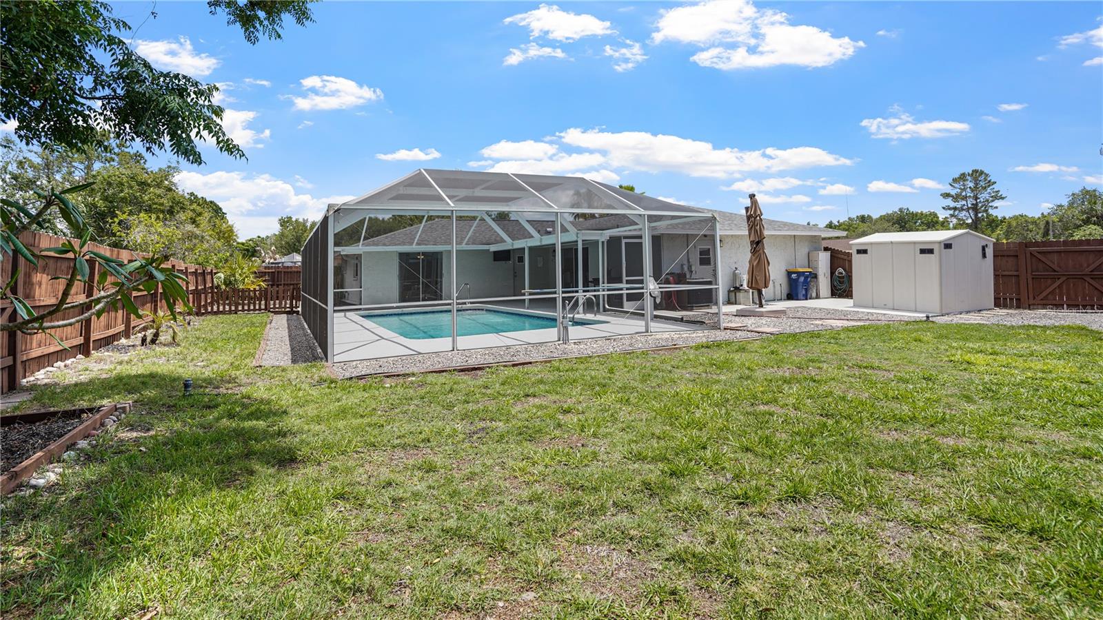 RIDGE CREST GARDENS ADD 03 - Residential