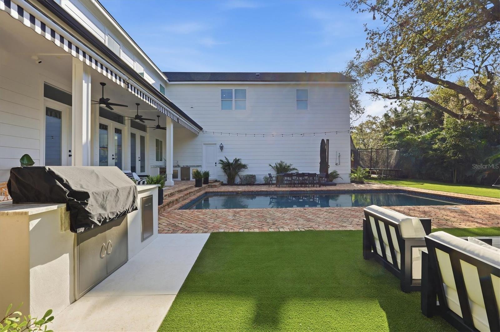 CHEROKEE PARK 2 - Residential