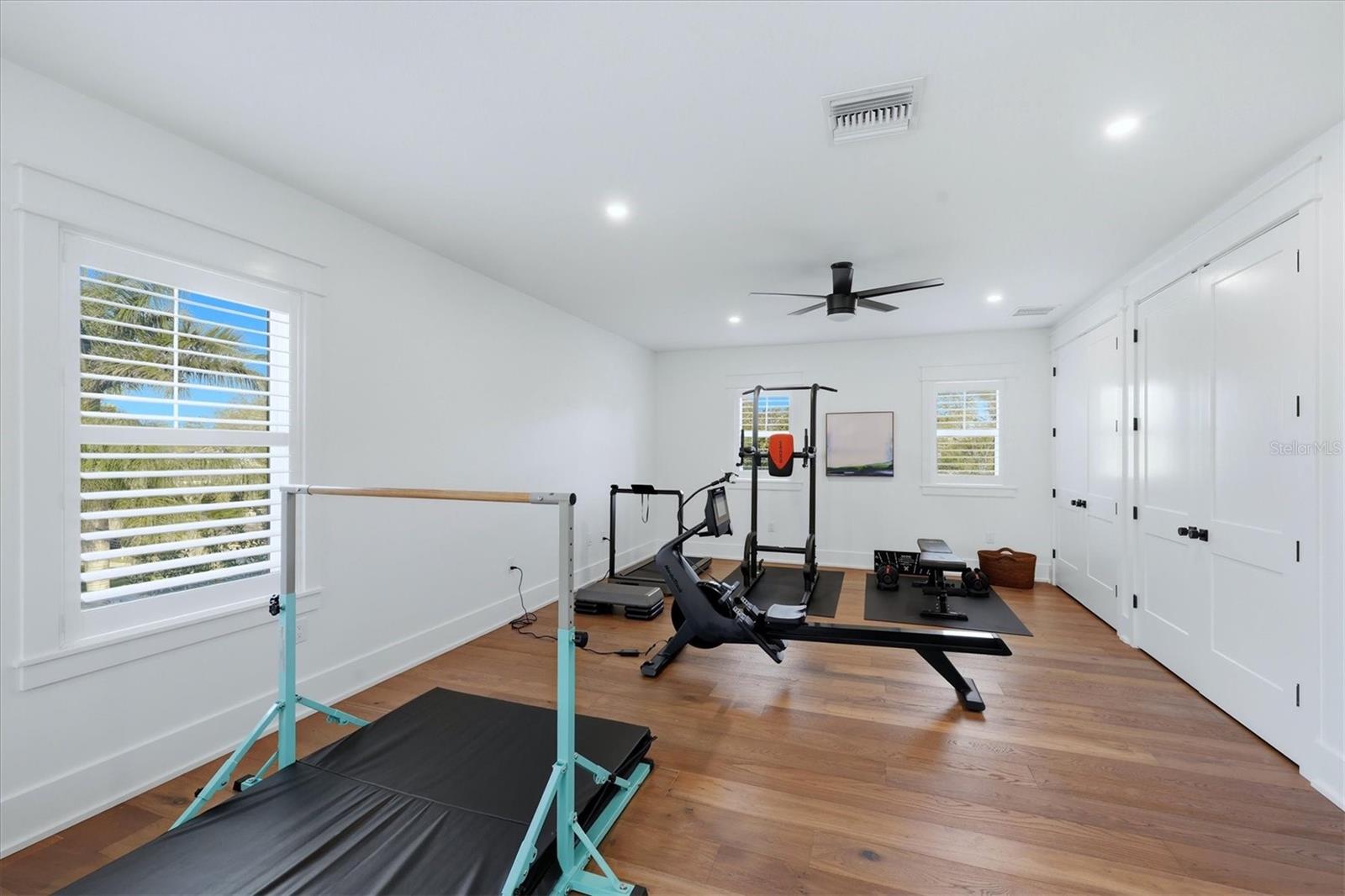 CHEROKEE PARK 2 - Residential