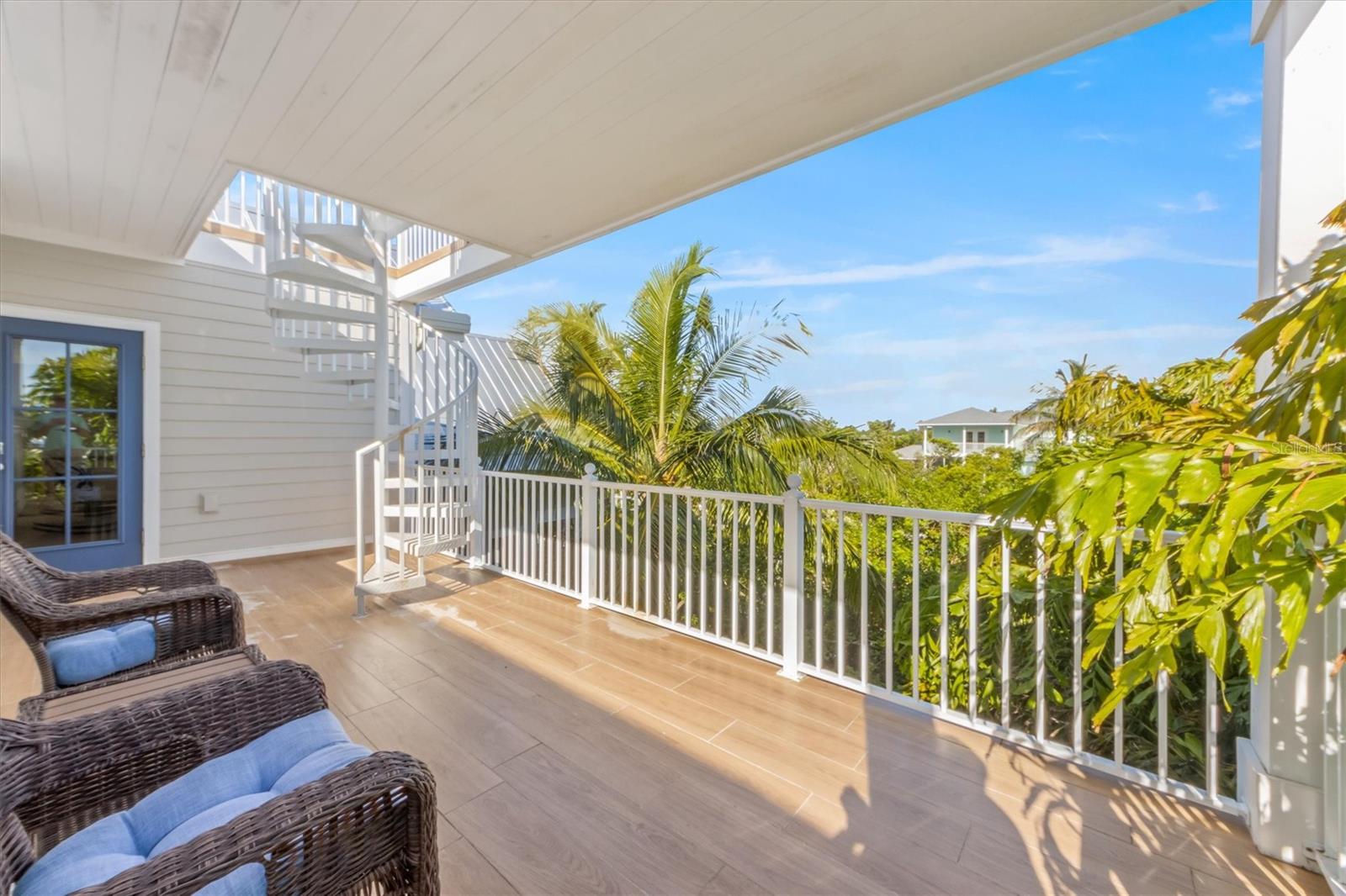 LUANA ISLES - Residential