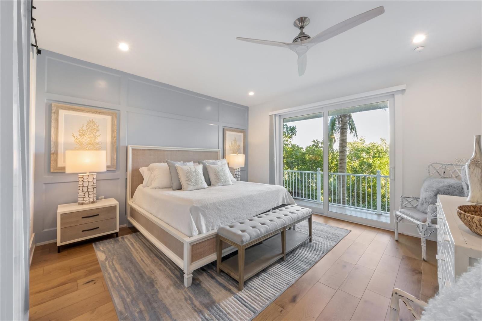 LUANA ISLES - Residential