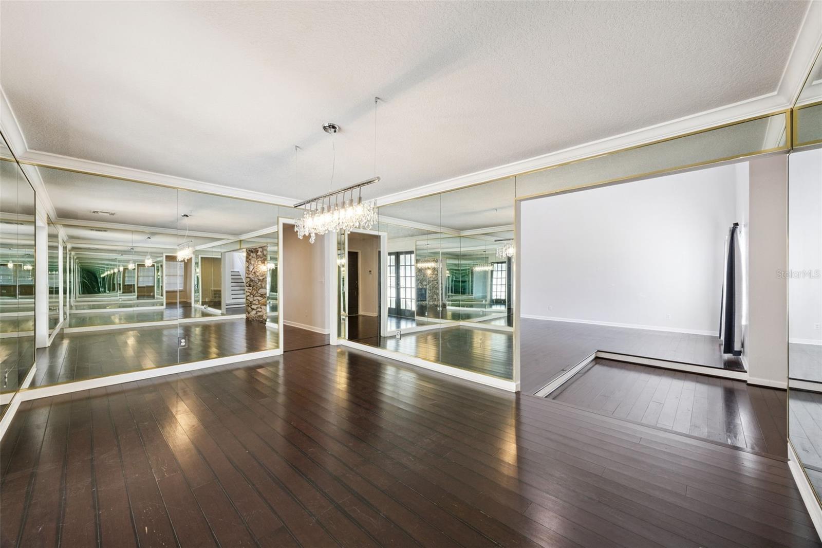 PINEY OAK SHORES ADD 01 - Residential