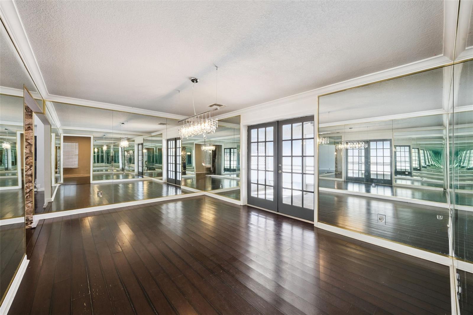 PINEY OAK SHORES ADD 01 - Residential