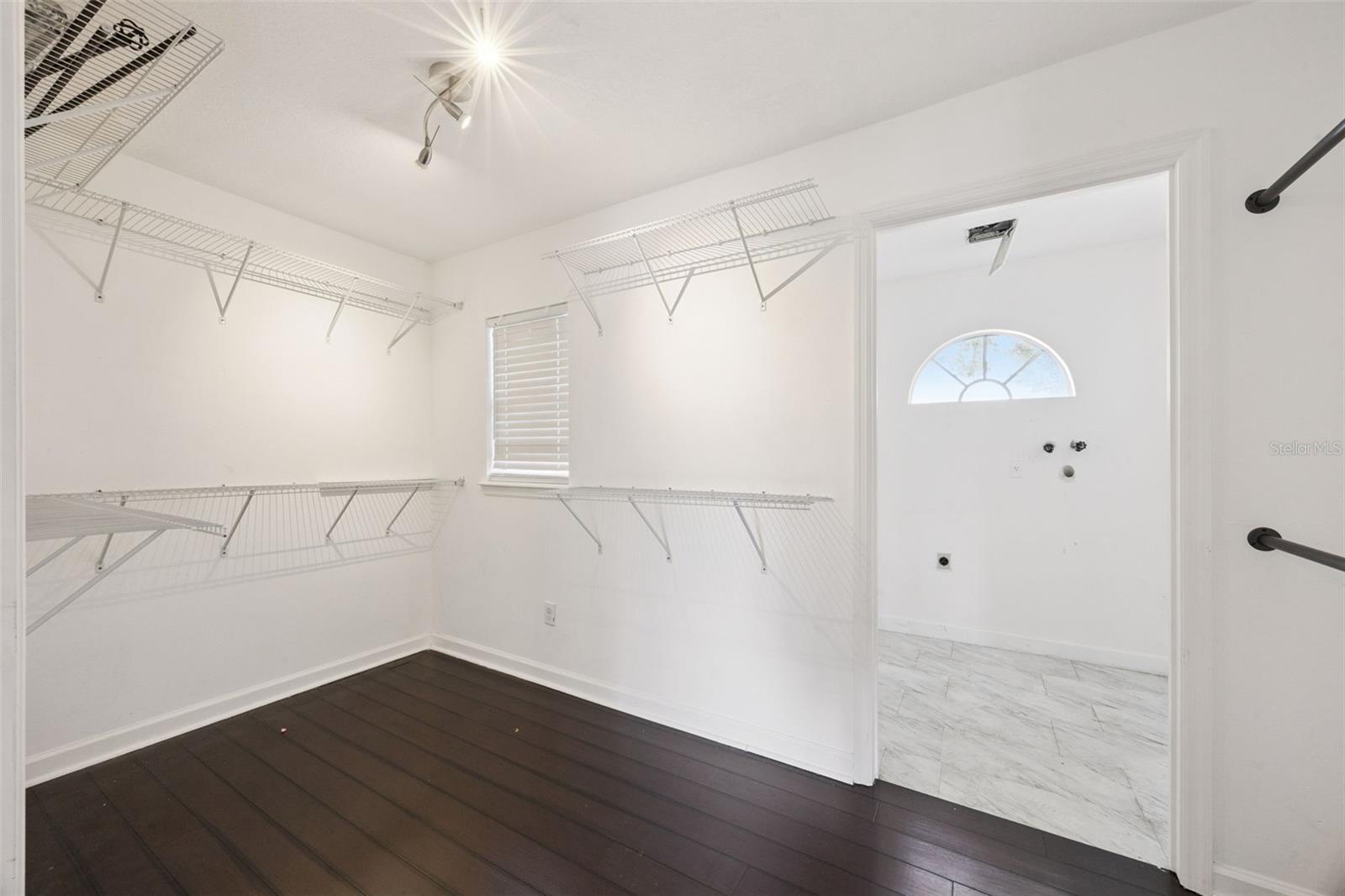 PINEY OAK SHORES ADD 01 - Residential