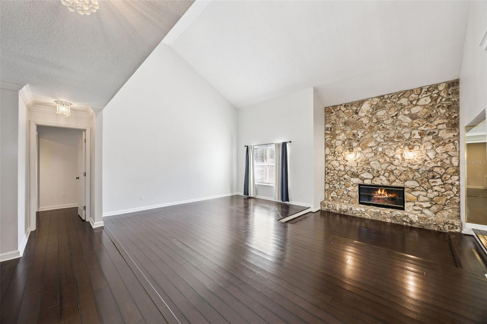 PINEY OAK SHORES ADD 01 - Residential