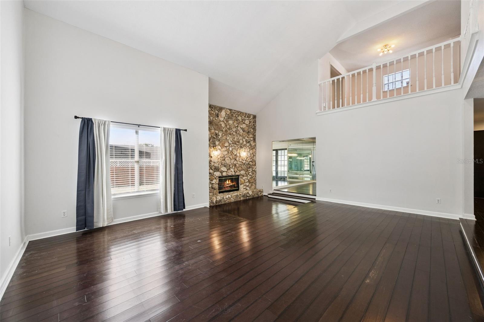 PINEY OAK SHORES ADD 01 - Residential