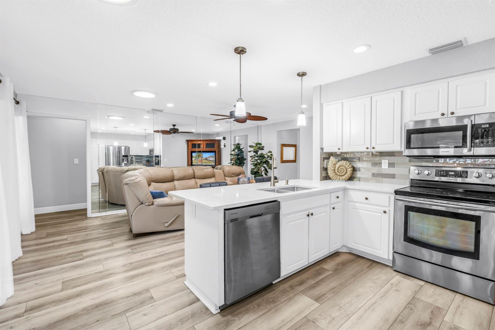 WHISPERING PINES MANOR - Residential