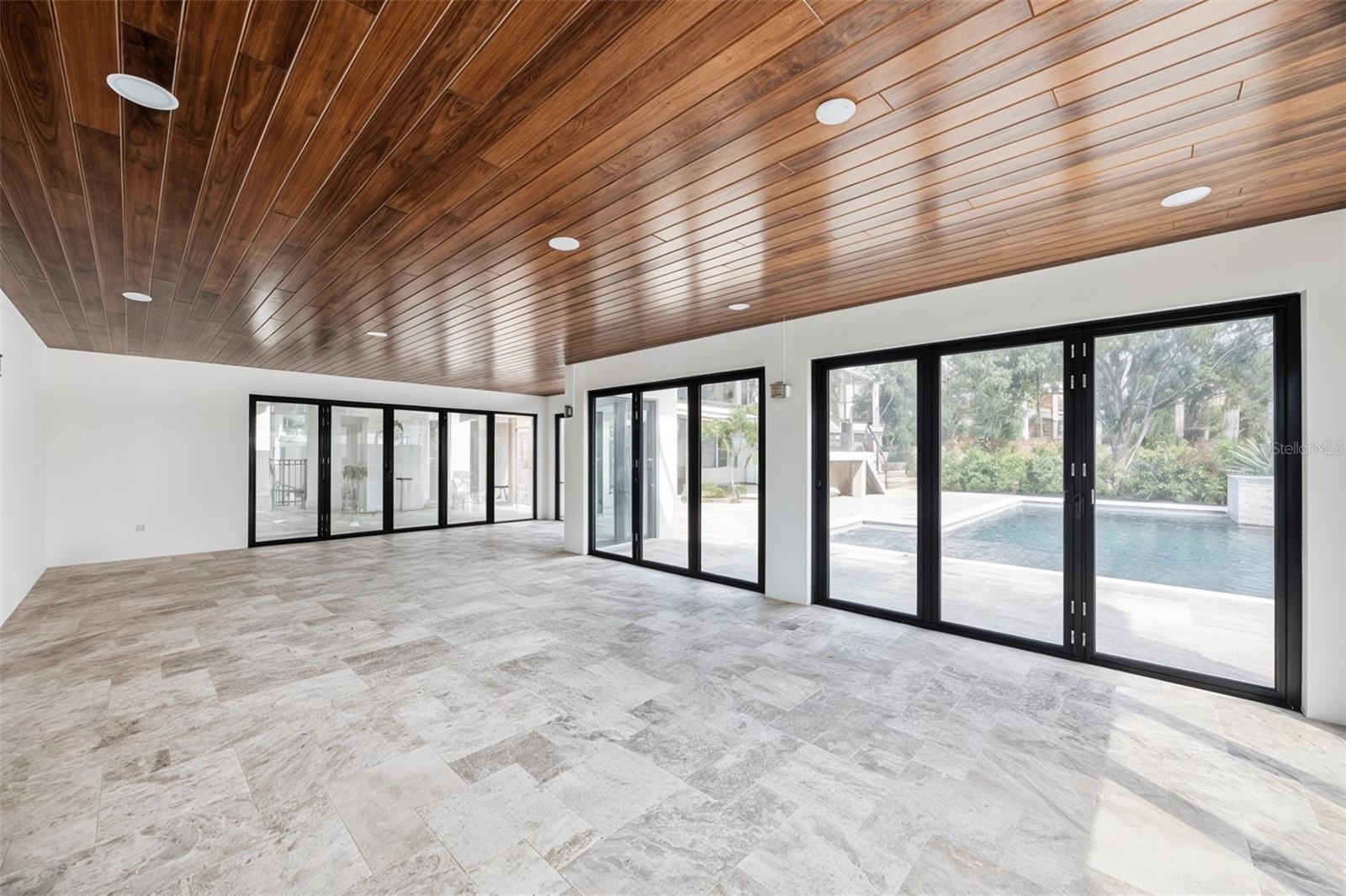 GRAND BAY SUB - Residential