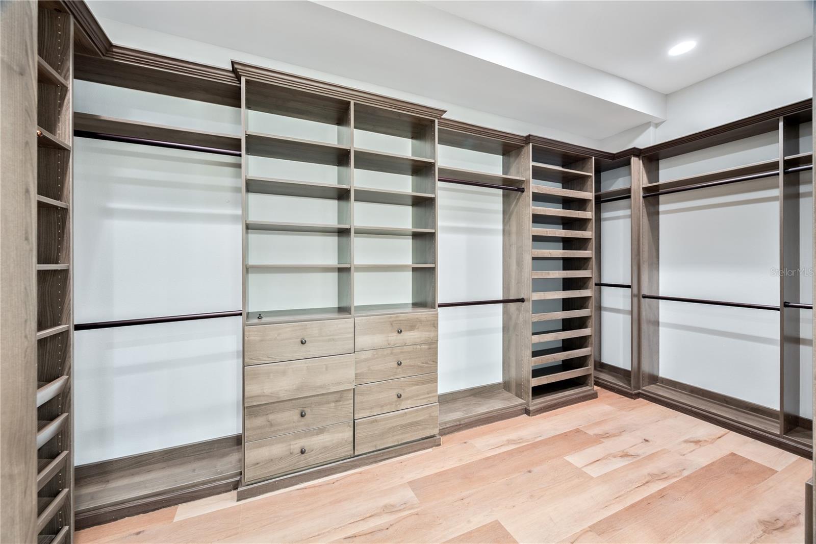 GRAND BAY SUB - Residential