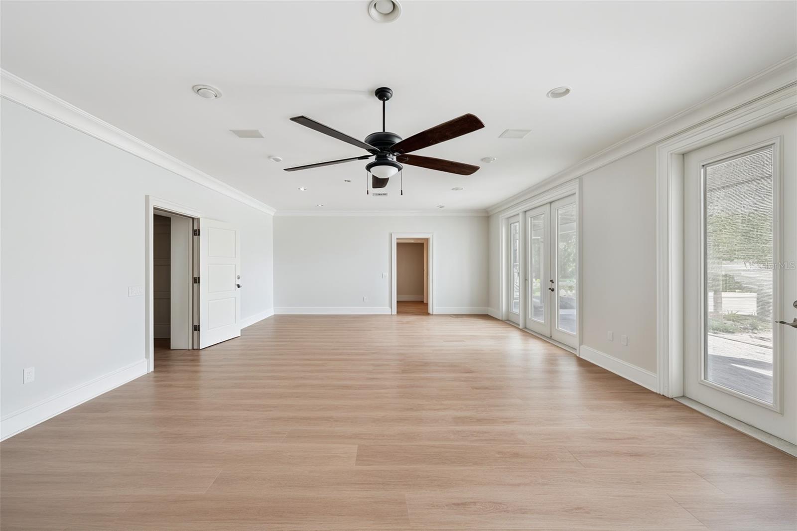 GRAND BAY SUB - Residential