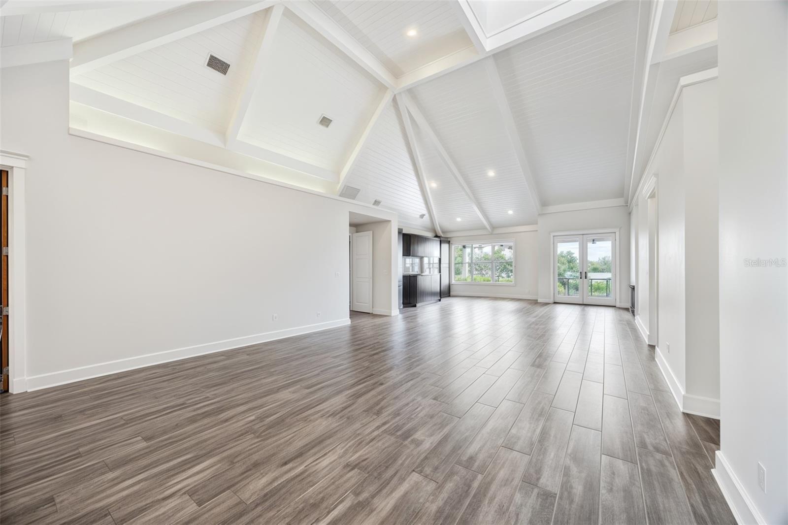 GRAND BAY SUB - Residential