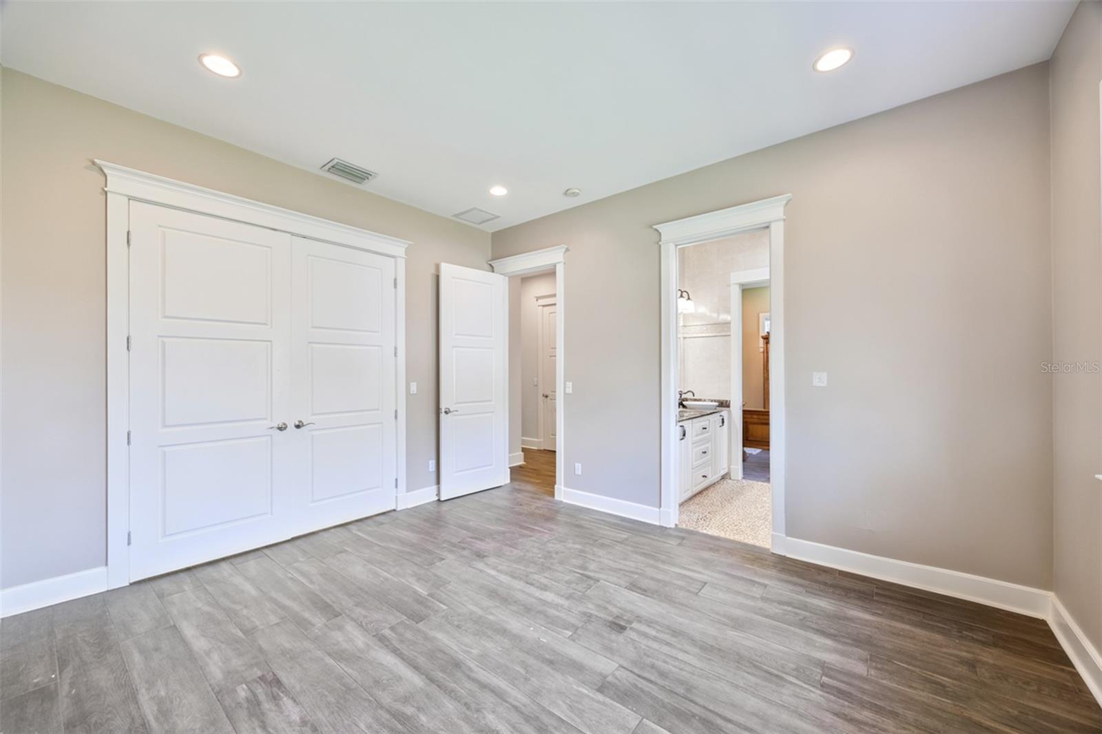 GRAND BAY SUB - Residential