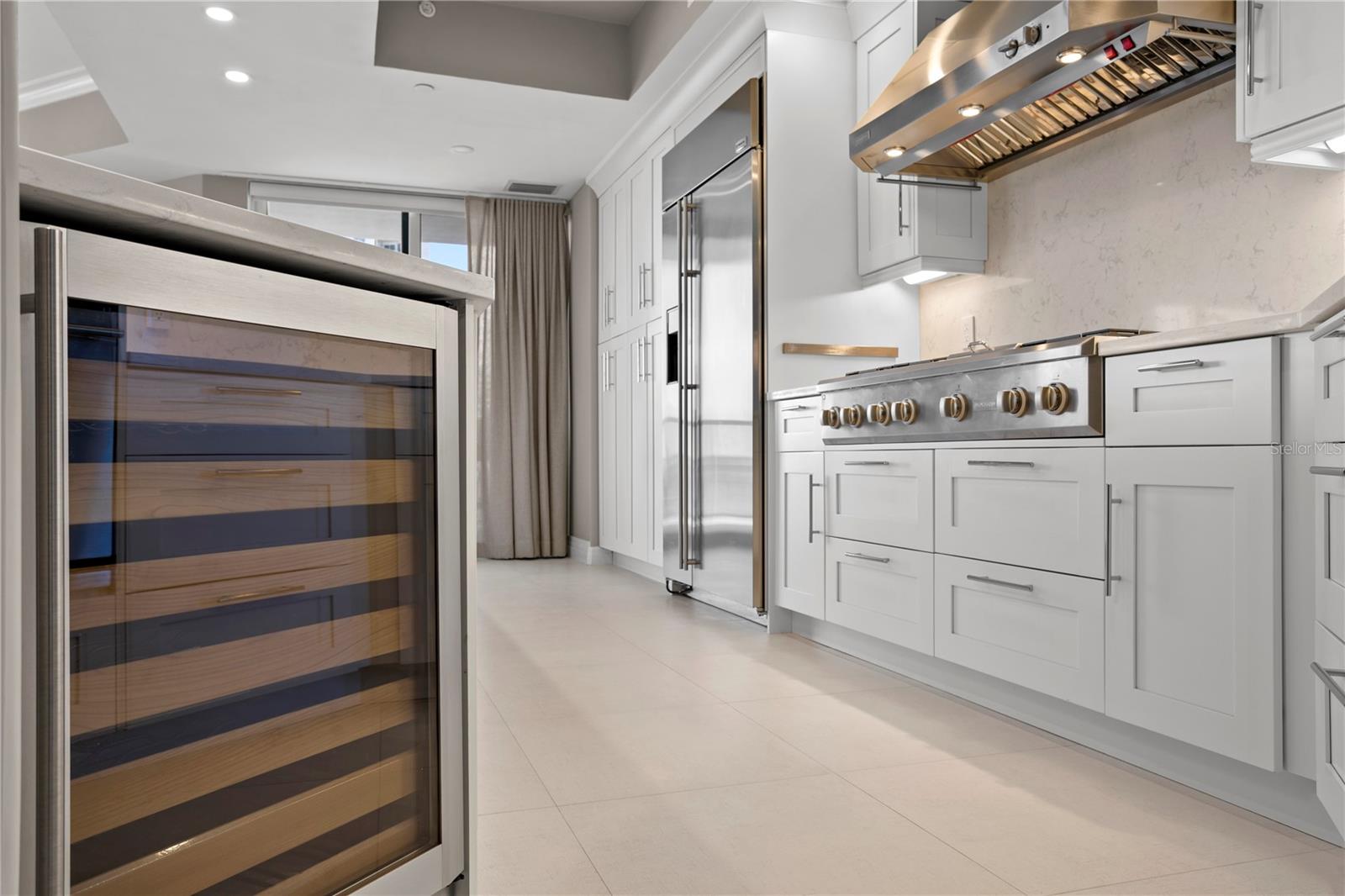 400 BEACH DRIVE CONDO - Residential