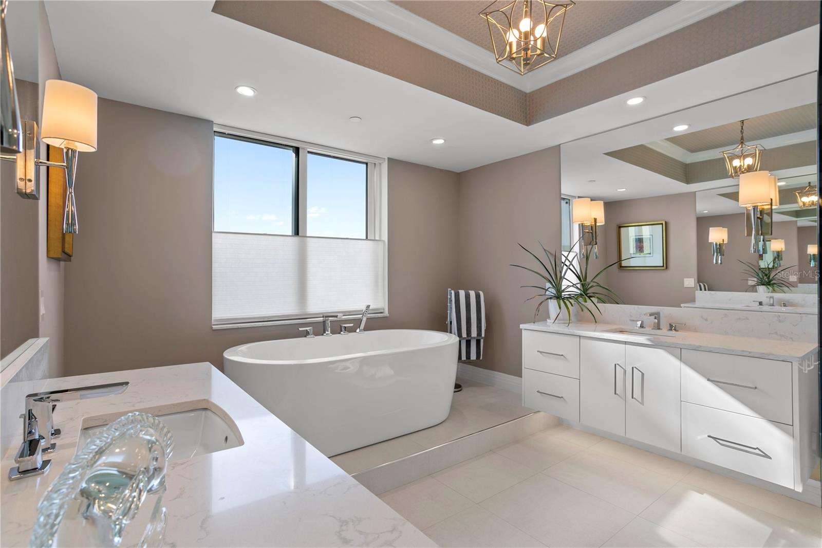 400 BEACH DRIVE CONDO - Residential