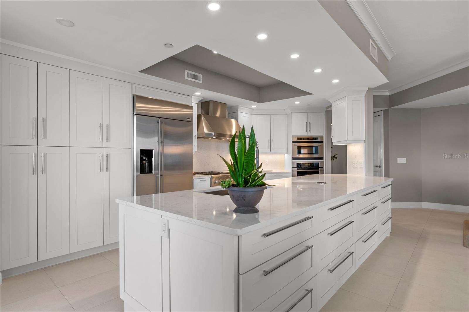 400 BEACH DRIVE CONDO - Residential