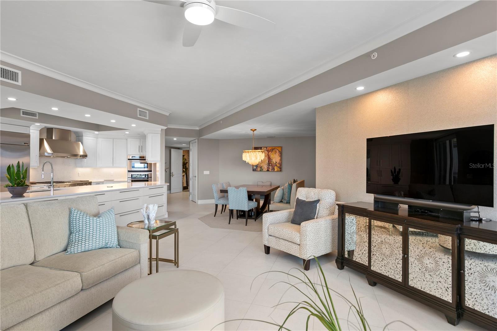 400 BEACH DRIVE CONDO - Residential