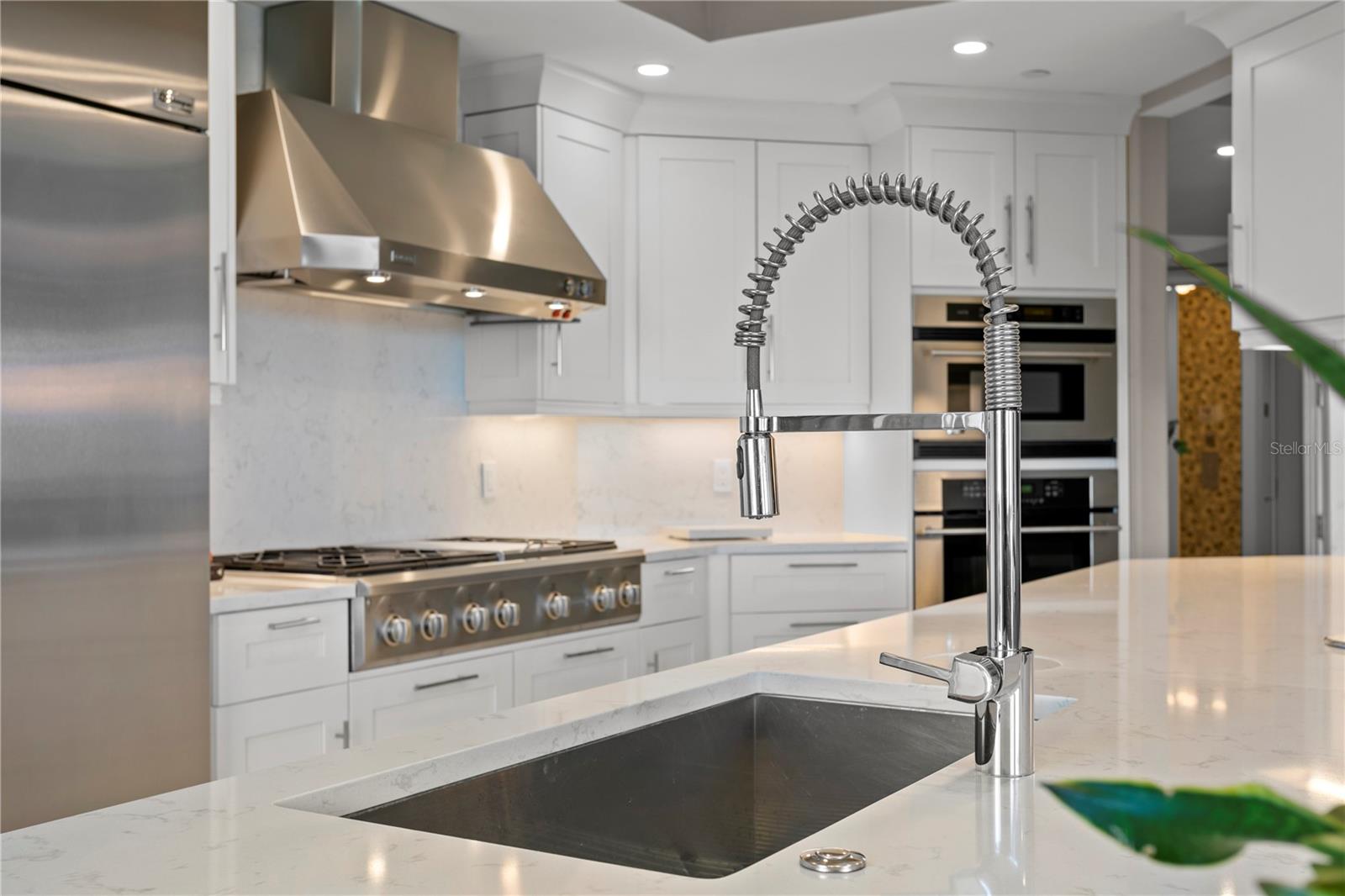 400 BEACH DRIVE CONDO - Residential