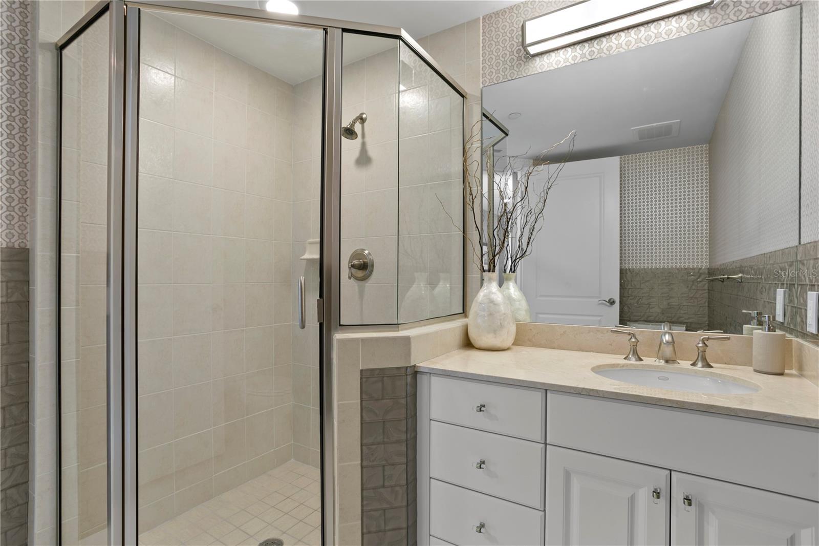 400 BEACH DRIVE CONDO - Residential