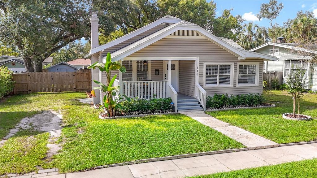 Photo of 116 W Powhatan Avenue, Tampa, FL 33604 (MLS # TB8426546)