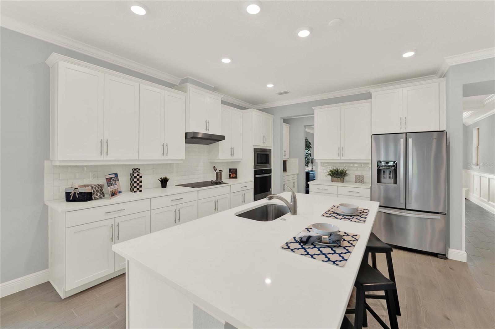 16158 POINT ROCK