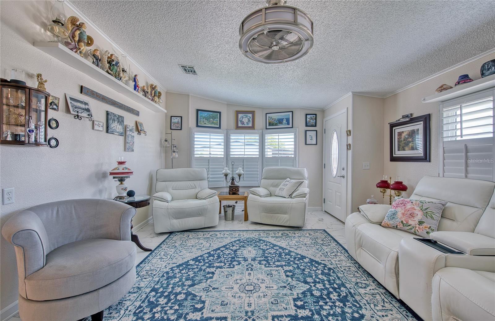 214 DOLPHIN DRIVE N