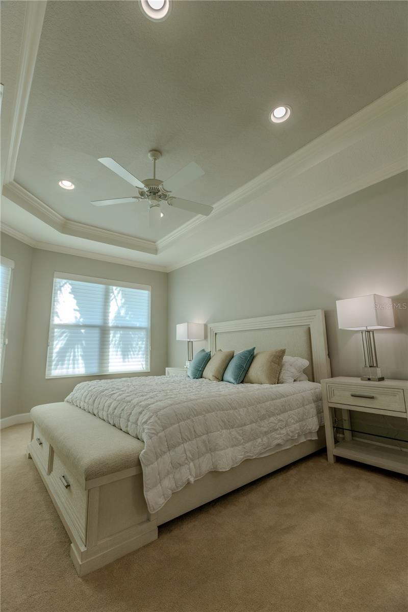 ESPLANADE BY SIESTA KEY - Residential Lease