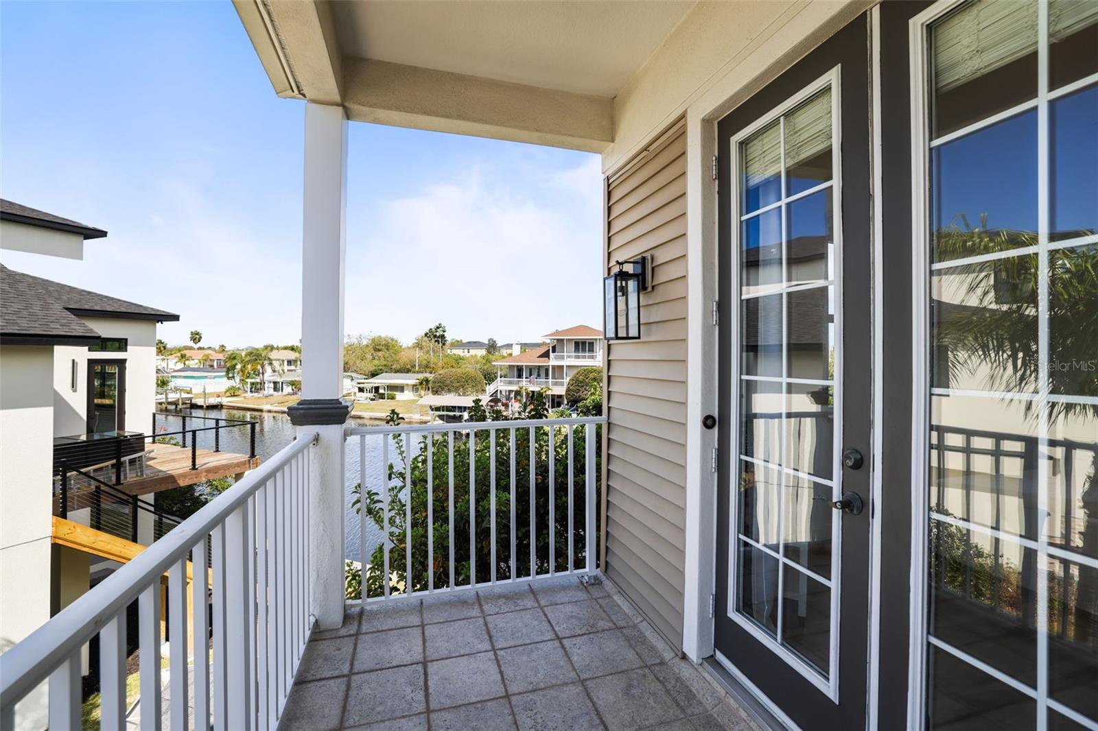 WHITCOMB POINT - Residential