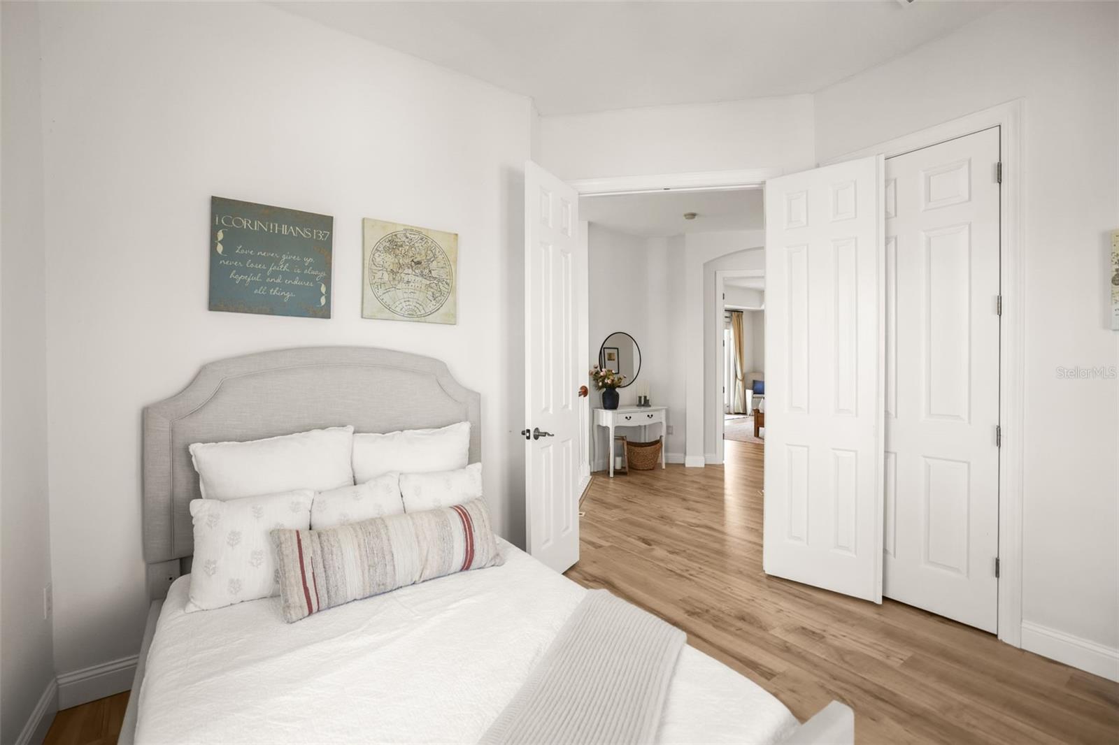 WHITCOMB POINT - Residential