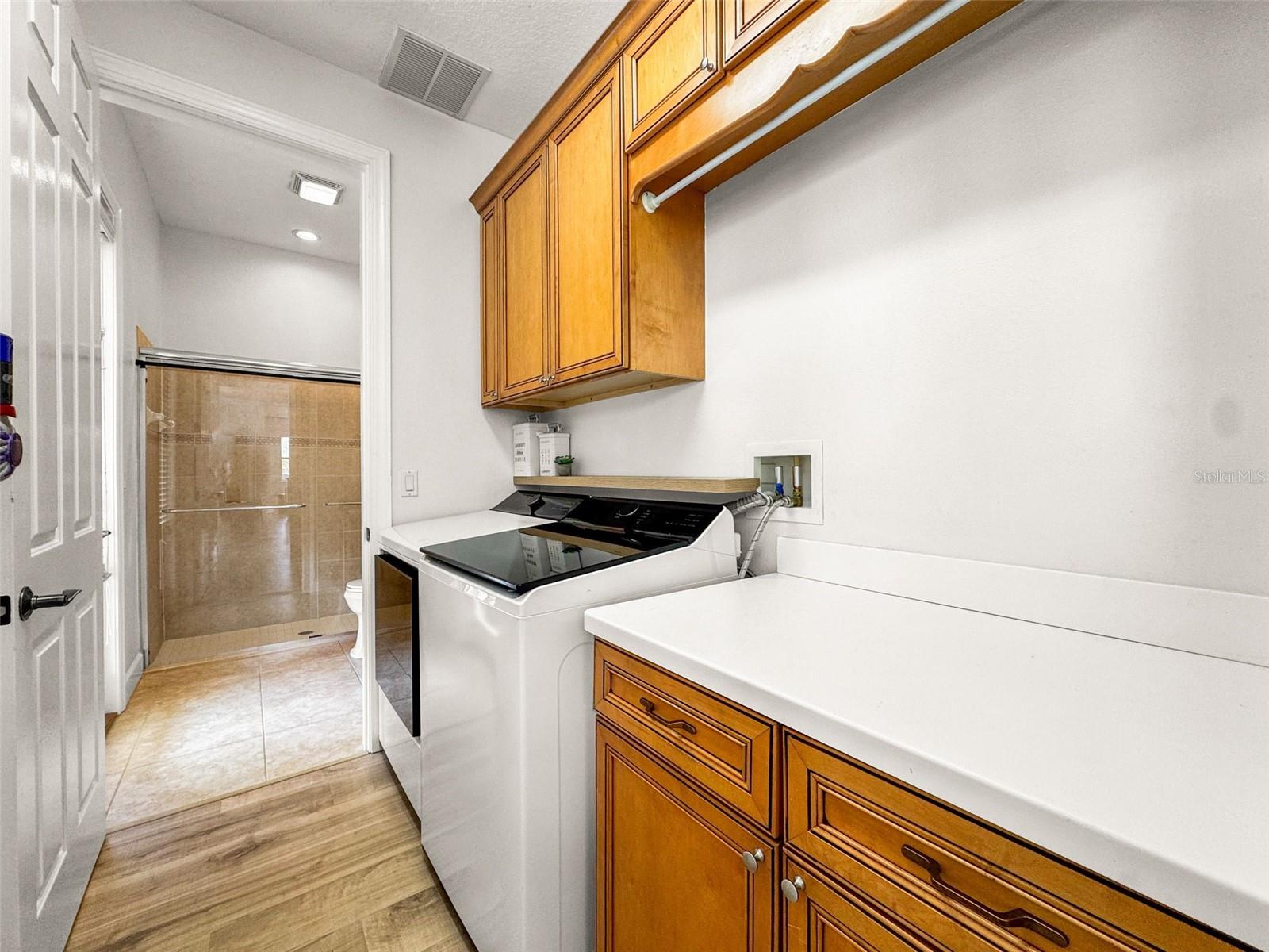 WHITCOMB POINT - Residential