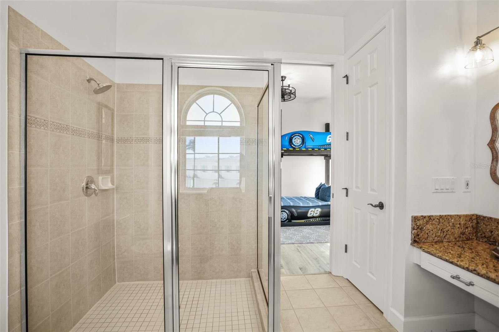 WHITCOMB POINT - Residential