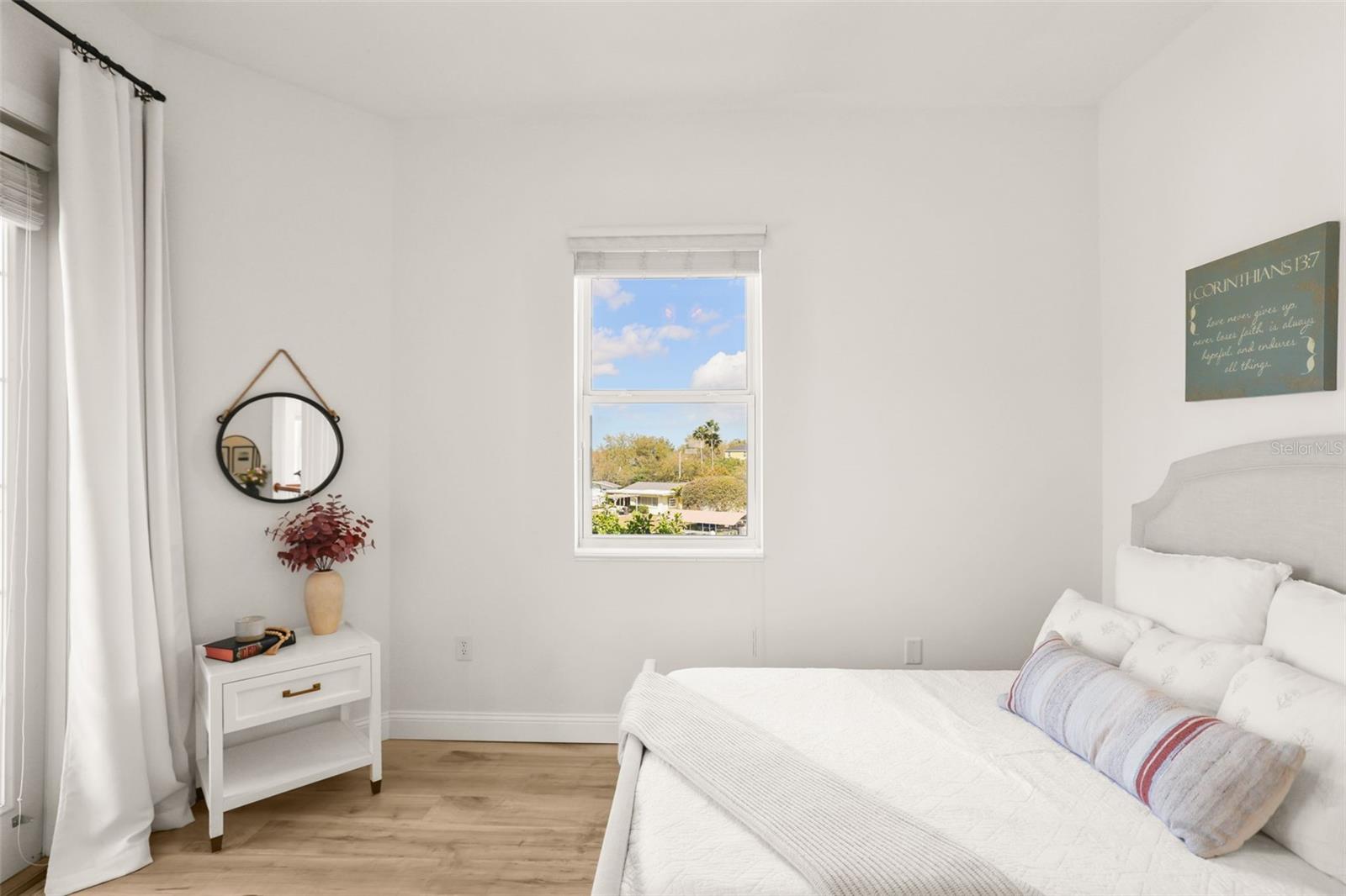 WHITCOMB POINT - Residential