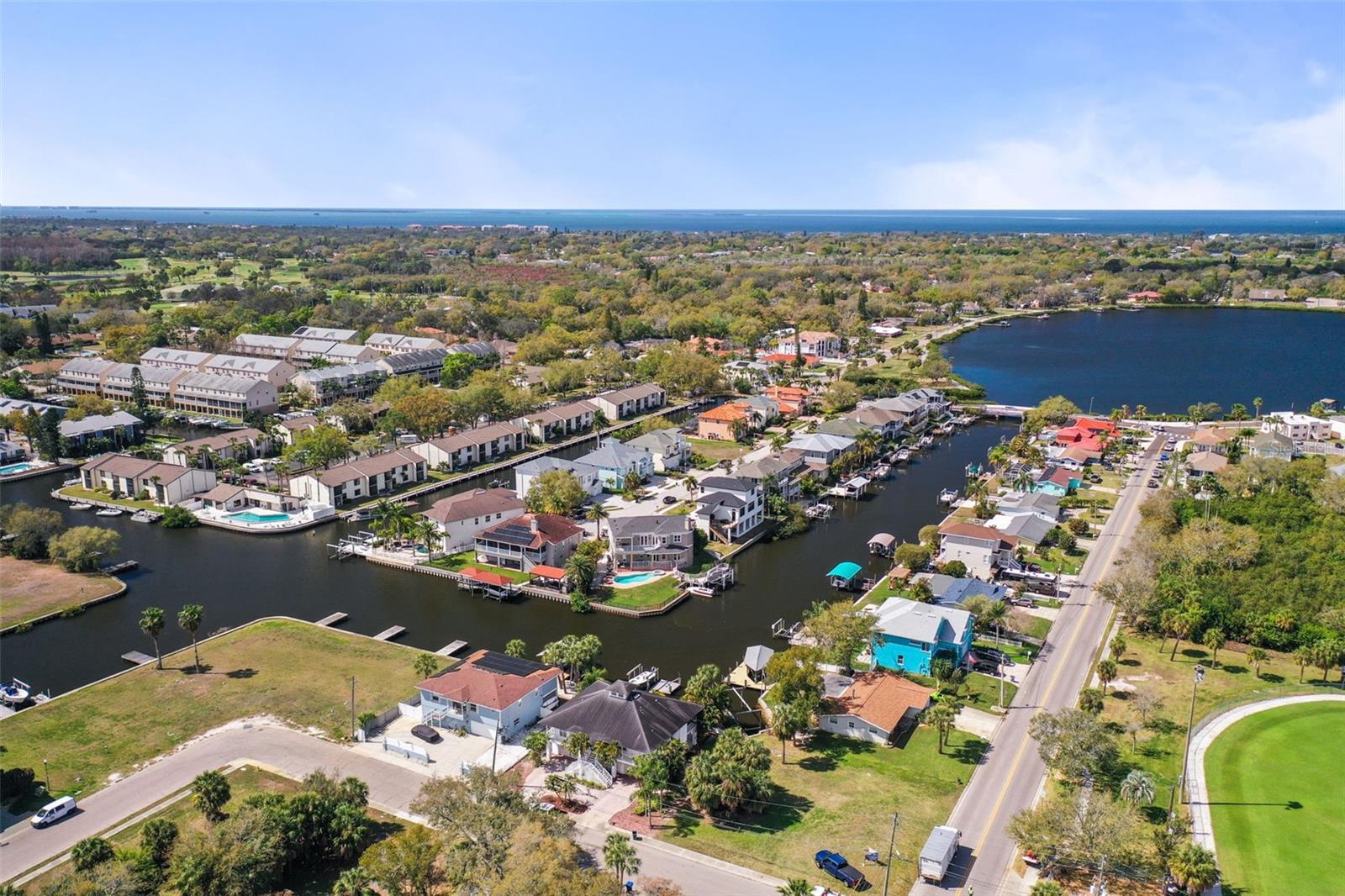 WHITCOMB POINT - Residential