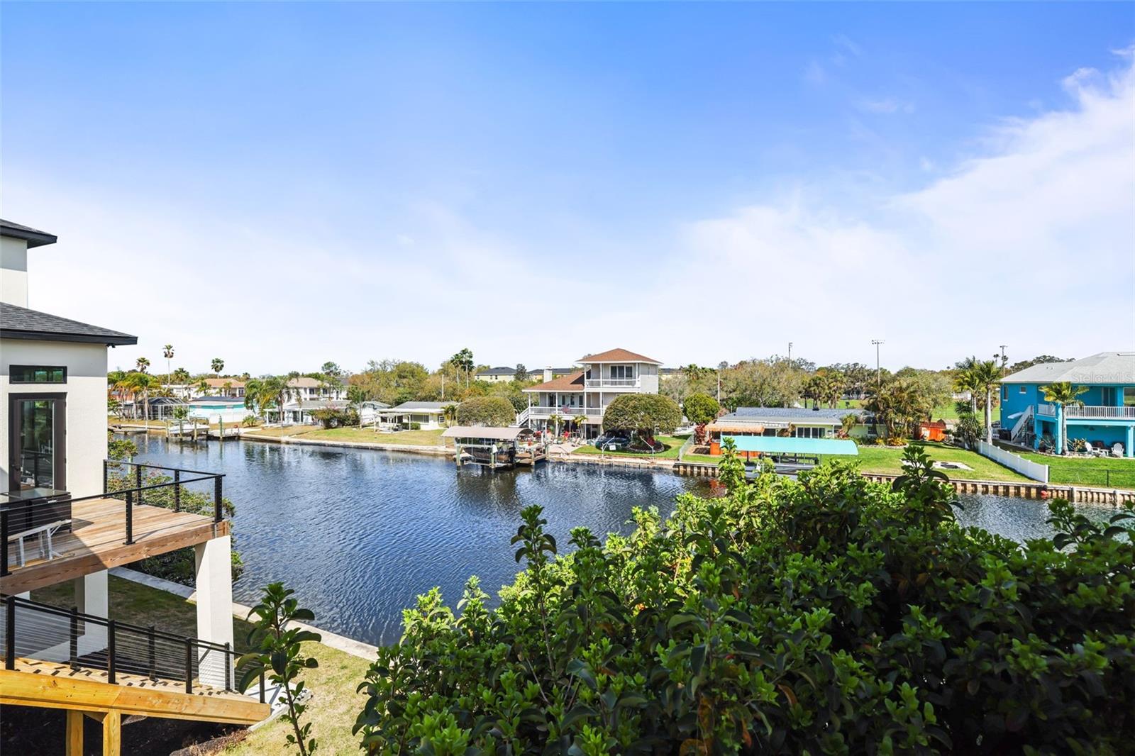 WHITCOMB POINT - Residential