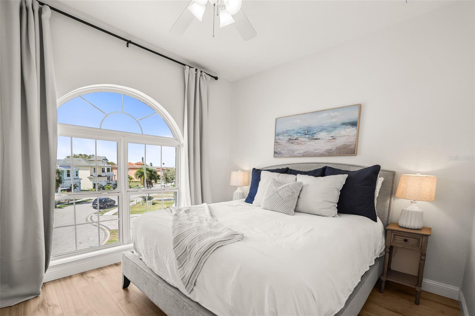 WHITCOMB POINT - Residential