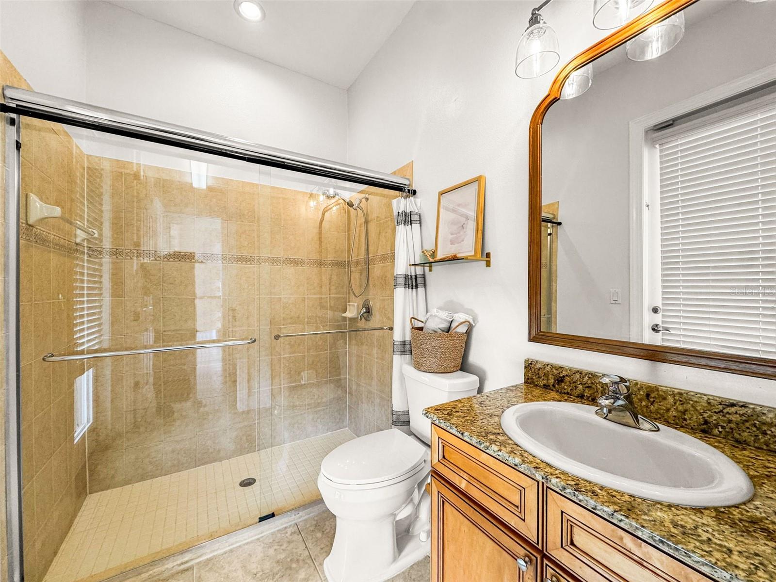 WHITCOMB POINT - Residential