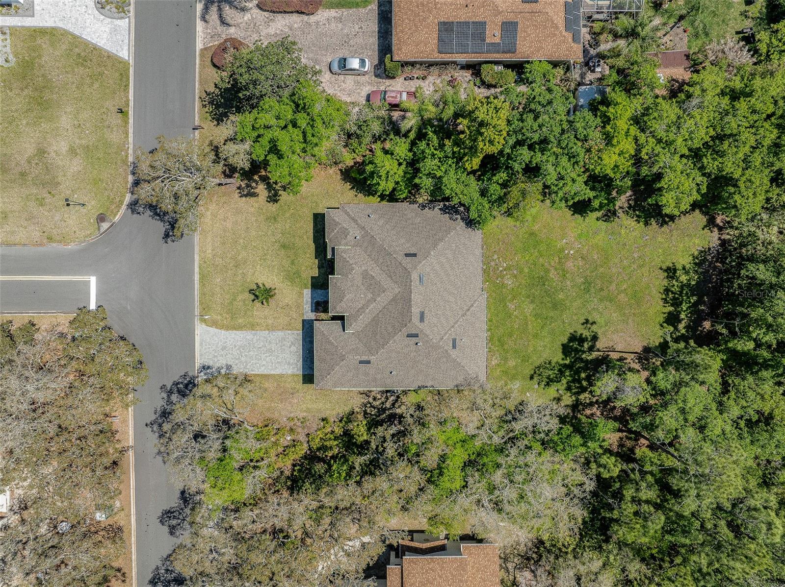 COUNTRY SIDE MANOR - Residential