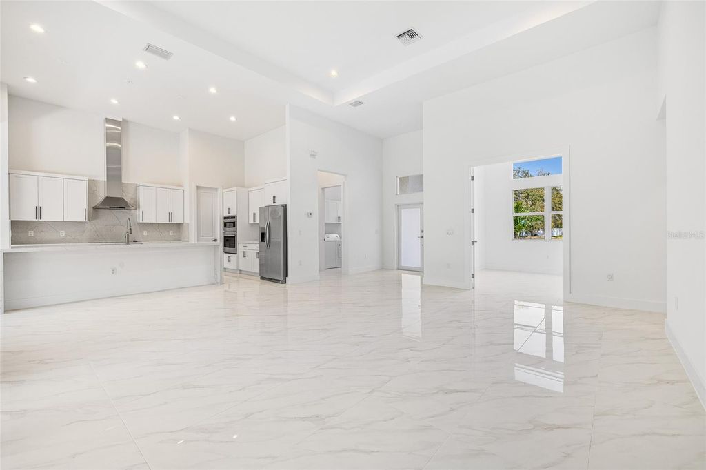 Photo of 4528 Yorkshire Ln, Kissimmee, FL 34758 (MLS # O6389773)